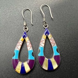 Unique Vtg Native American Sterling Silver Abstract Stone Inlay Dangle Drop Hoop